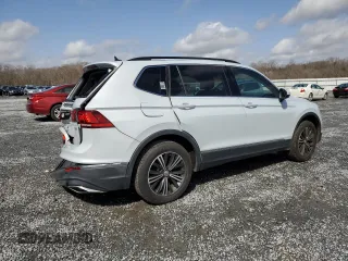 2018 Volkswagen Tiguan SEL with VIN 3VV3B7AXXJM024883, listed as a Copart auction lot 47958265 with 70,020 mi miles and Salvage Title. Bid and sale history available at DreamBid. Image 3.