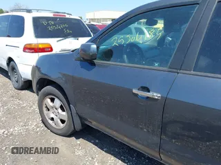 2005 Acura MDX Touring z VIN 2HNYD18825H509009, wystawiony jako IAAI lot #42121184 z przebiegiem Nie podano mil oraz . Historia ofert i sprzedaży dostępna na DreamBid. Obrazek 6.