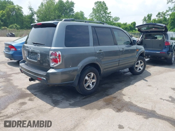 2007 Honda Pilot EX-L z VIN 5FNYF18517B001550, wystawiony jako IAAI lot #42263555 z przebiegiem 246 317 mil mil oraz . Historia ofert i sprzedaży dostępna na DreamBid. Obrazek 4.