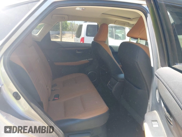 2018 Lexus NX 300 z VIN JTJBARBZ7J2151880, wystawiony jako IAAI lot #42043493 z przebiegiem 43 514 mil mil oraz . Historia ofert i sprzedaży dostępna na DreamBid. Obrazek 8.