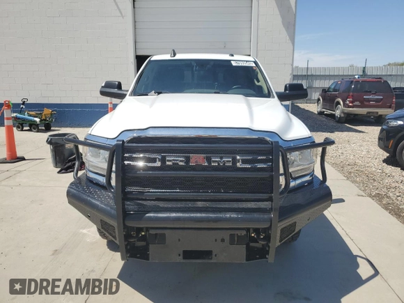 2020 Ram 2500 Tradesman with VIN 3C6UR5CL3LG285715, listed as a Copart auction lot 57693545 with 179,986 mi miles and Clean title. Bid and sale history available at DreamBid. Image 5.