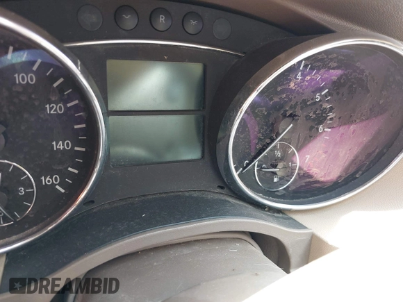 2008 Mercedes-Benz R 3.5L with VIN 4JGCB56E58A064690, listed as a IAAI auction lot 42522618 with 186,147 mi miles and . Bid and sale history available at DreamBid. Image 7.