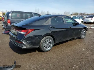 2024 Hyundai Elantra Essential with VIN KMHLM4DG0RU850003, listed as a Copart auction lot 45370535 with 31,199 mi miles and Clean Title. Bid and sale history available at carsss.com. Image 3.