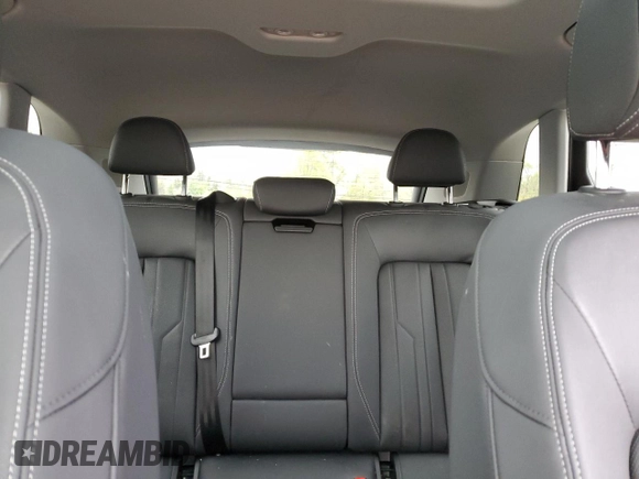 2019 Audi e-tron Premium Plus with VIN WA1LAAGE5KB009439, listed as a Copart auction lot 50514093 with 32,382 mi miles. Bid and sale history available at carsss.com. Image 10.
