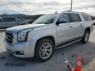 2015 GMC Yukon XL SLT with VIN 1GKS2HKC8FR650082, listed as a Copart auction lot 45049375 with 222,200 mi miles and Salvage Title. Bid and sale history available at carsss.com. Image 1.