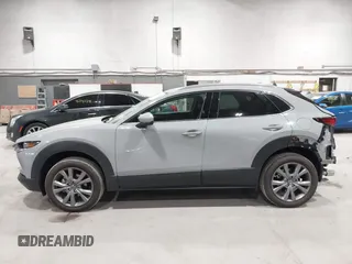 2025 Mazda CX-30 S Premium with VIN 3MVDMBDM5SM788786, listed as a IAAI auction lot 42126428 with 1,370 mi miles and . Bid and sale history available at DreamBid. Image 15.