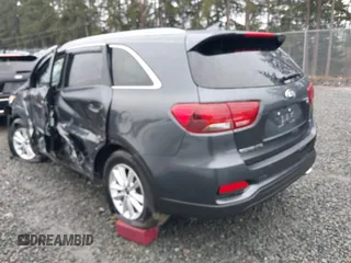 2019 Kia Sorento LX with VIN 5XYPGDA36KG602862, listed as a IAAI auction lot 41722392 with 53,894 mi miles. Bid and sale history available at carsss.com. Image 3.
