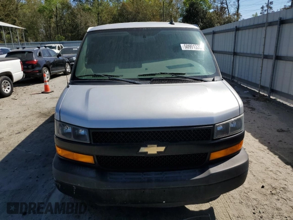 2018 Chevrolet Express Cargo with VIN 1GCWGAFP3J1318769, listed as a Copart auction lot 50991335 with 147,260 mi miles and Clean title. Bid and sale history available at DreamBid. Image 5.