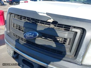 2014 Ford F-150 XL with VIN 1FTMF1CMXEKF54968, listed as a IAAI auction lot 41619530 with 1 mi miles. Bid and sale history available at carsss.com. Image 6.
