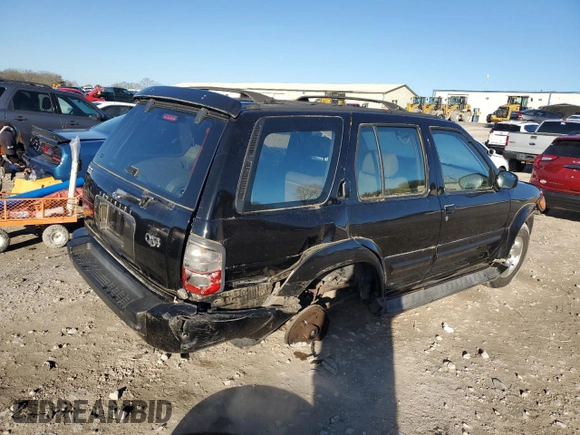 1998 Infiniti QX4 with VIN JNRAR05YXWW025938, listed as a Copart auction lot 49781395 with 111,967 mi miles and Salvage Title. Bid and sale history available at DreamBid. Image 3.