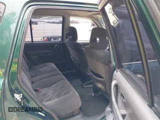2001 Honda CR-V LX z VIN JHLRD18401C000348, wystawiony jako IAAI lot #42377422 z przebiegiem 238 192 mil mil oraz . Historia ofert i sprzedaży dostępna na DreamBid. Obrazek 8.
