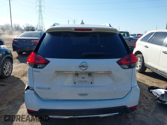 2017 Nissan Rogue SV with VIN KNMAT2MT1HP541640, listed as a IAAI auction lot 41762105 with 105,981 mi miles. Bid and sale history available at carsss.com. Image 16.