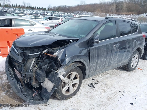 2014 Toyota RAV4 XLE with VIN 2T3WFREV7EW120091, listed as a IAAI auction lot 41605438 with 109,865 mi miles. Bid and sale history available at carsss.com. Image 17.