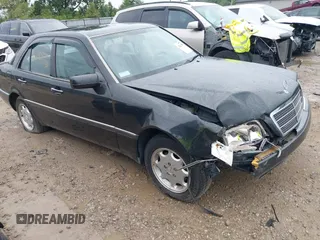 1995 Mercedes-Benz C с VIN WDBHA28E7SF262334, выставлен на аукционе IAAI как лот 42618540 с пробегом 124 770 миль миль и . История ставок и продаж доступна на DreamBid. Изображение 1.