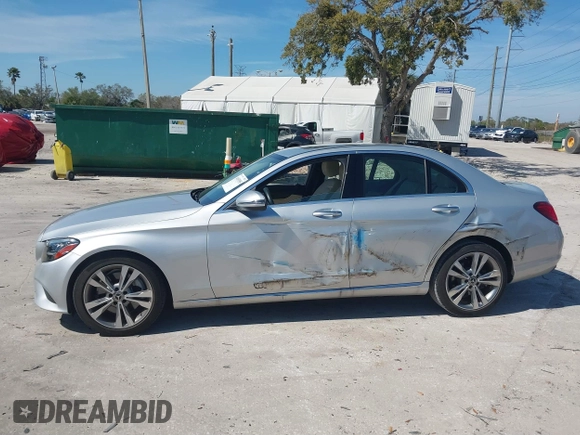 2020 Mercedes-Benz C 300 with VIN W1KWF8DB4LR598862, listed as a IAAI auction lot 41693955 with 19,238 mi miles and . Bid and sale history available at carsss.com. Image 14.