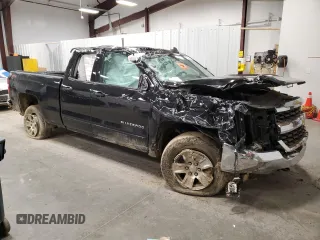 2018 Chevrolet Silverado 1500 LT with VIN 1GCVKREC2JZ237366, listed as a Copart auction lot 53151945 with 333,333 mi miles and Clean Title. Bid and sale history available at DreamBid. Image 4.