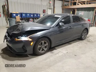 2022 Kia K5 LXS with VIN 5XXG14J23NG111411, listed as a Copart auction lot 45363635 with 61,801 mi miles and Salvage Title. Bid and sale history available at carsss.com. Image 1.