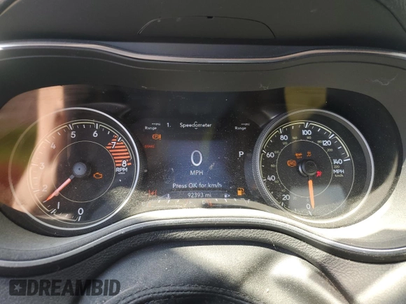 2021 Jeep Cherokee Trailhawk z VIN 1C4PJMBX0MD185078, wystawiony jako Copart lot #63264765 z przebiegiem 92 393 mil mil oraz Szkoda całkowita • Salvage title. Historia ofert i sprzedaży dostępna na DreamBid. Obrazek 9.
