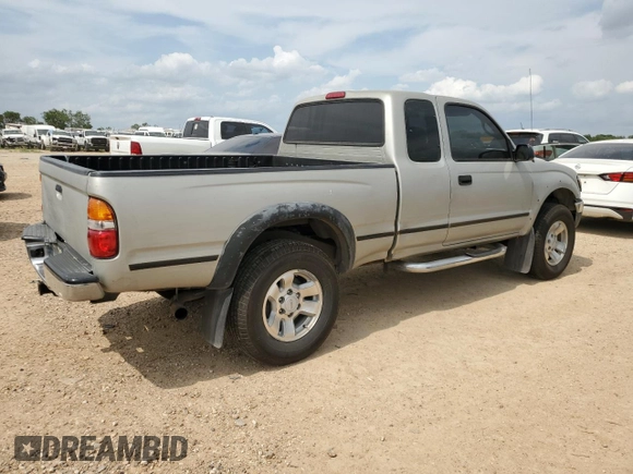2001 Toyota Tacoma PreRunner with VIN 5TESM92N31Z735678, listed as a Copart auction lot 55199625 with 175,884 mi miles and Salvage title. Bid and sale history available at DreamBid. Image 3.