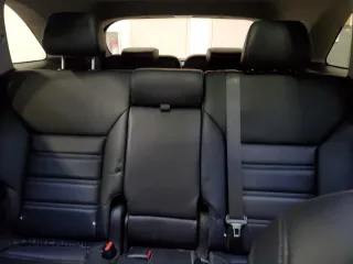2020 Kia Sorento EX with VIN 5XYPHDA56LG704095, listed as a Copart auction lot 88557505 with 107,325 mi miles and Salvage Title. Bid and sale history available at DreamBid. Image 10.