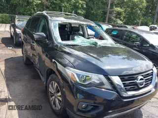 2017 Nissan Pathfinder Platinum with VIN 5N1DR2MM9HC904807, listed as a IAAI auction lot 42521958 with 116,024 mi miles and . Bid and sale history available at DreamBid. Image 6.