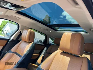 2018 Land Rover Range Rover Velar with VIN SALYC2RV9JA704416, listed as a Copart auction lot 58995395 with 96,685 mi miles and Clean title. Bid and sale history available at DreamBid. Image 9.