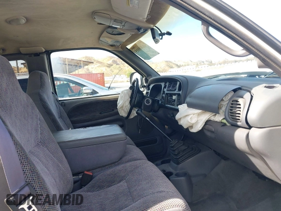 1999 Dodge Ram 2500 with VIN 1B7KC2362XJ593196, listed as a IAAI auction lot 41388015 with 466,535 mi miles. Bid and sale history available at carsss.com. Image 5.