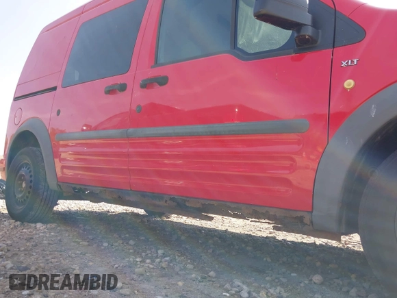 2010 Ford Transit Connect XLT z VIN NM0LS6BN1AT031113, wystawiony jako IAAI lot #42739072 z przebiegiem 231 192 mil mil oraz . Historia ofert i sprzedaży dostępna na DreamBid. Obrazek 12.
