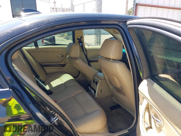 2007 BMW 3 Series 328i with VIN WBAVA33567KX82585, listed as a IAAI auction lot 42283847 with 134,093 mi miles and . Bid and sale history available at DreamBid. Image 8.