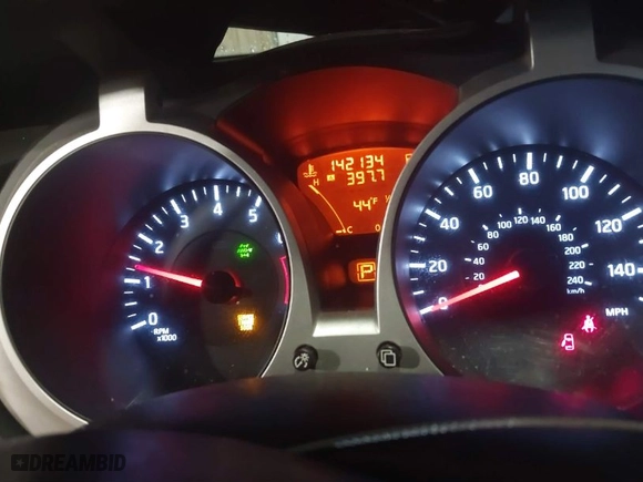 2012 Nissan Juke SV with VIN JN8AF5MV3CT113888, listed as a IAAI auction lot 41614010 with 142,134 mi miles. Bid and sale history available at carsss.com. Image 7.