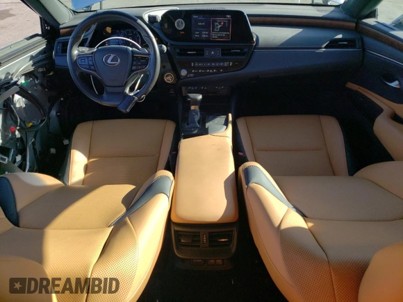 2022 Lexus ES 250 z VIN 58AD11D16NU009748, wystawiony jako Copart lot #78064964 z przebiegiem 30 511 mil mil oraz Szkoda całkowita • Salvage title. Historia ofert i sprzedaży dostępna na DreamBid. Obrazek 8.