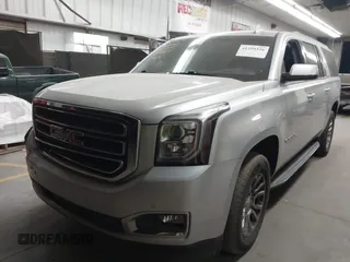 2018 GMC Yukon XL SLT with VIN 1GKS2GKC3JR116054, listed as a IAAI auction lot 41399326 with 88,017 mi miles. Bid and sale history available at carsss.com. Image 17.