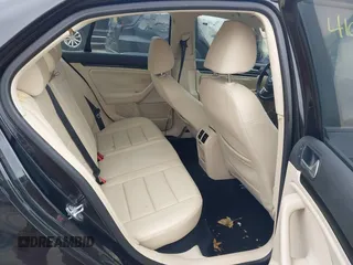 2010 Volkswagen Jetta Wolfsburg Edition with VIN 3VWRJ7AJ4AM075459, listed as a IAAI auction lot 41047857 with 131,871 mi miles and . Bid and sale history available at DreamBid. Image 8.