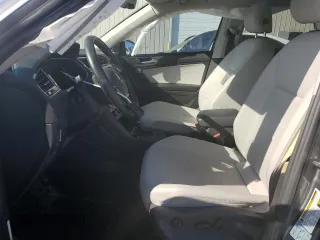 2019 Volkswagen Tiguan SE with VIN 3VV3B7AX3KM117455, listed as a Copart auction lot 45728245 with 90,472 mi miles and Salvage Title. Bid and sale history available at DreamBid. Image 7.