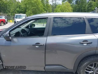 2024 Nissan Rogue S z VIN 5N1BT3AB7RC694713, wystawiony jako IAAI lot #42462639 z przebiegiem 26 628 mil mil oraz . Historia ofert i sprzedaży dostępna na DreamBid. Obrazek 15.