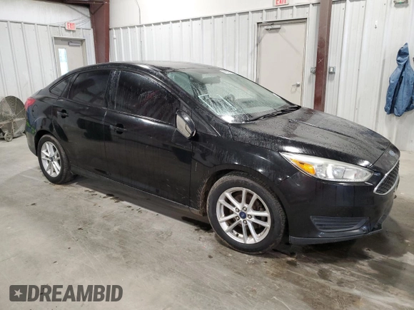2015 Ford Focus SE with VIN 1FADP3F28FL310689, listed as a Copart auction lot 44256105 with 190,317 mi miles and Clean Title. Bid and sale history available at carsss.com. Image 4.