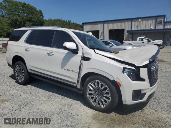 2023 GMC Yukon Denali Ultimate with VIN 1GKS2EKL0PR238125, listed as a Copart auction lot 68468064 with 32,697 mi miles and Salvage Title. Bid and sale history available at carsss.com. Image 4.