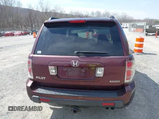 2007 Honda Pilot EX-L with VIN 5FNYF18587B021312, listed as a IAAI auction lot 41801006 with 261,842 mi miles. Bid and sale history available at carsss.com. Image 16.