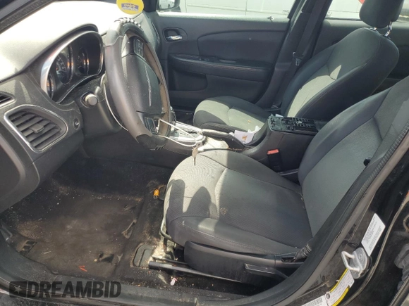 2013 Chrysler 200 LX with VIN 1C3CCBAB0DN641484, listed as a Copart auction lot 52824815 with 159,957 mi miles and Salvage Title. Bid and sale history available at DreamBid. Image 7.