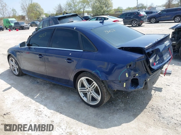 2014 Audi S4 Premium Plus z VIN WAUDGAFL1EA120568, wystawiony jako IAAI lot #42143431 z przebiegiem 81 715 mil mil oraz . Historia ofert i sprzedaży dostępna na DreamBid. Obrazek 3.