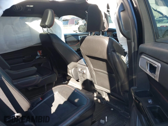 2022 Ford Explorer ST-Line with VIN 1FMSK8KH2NGB26827, listed as a IAAI auction lot 41510262 with 52,275 mi miles. Bid and sale history available at carsss.com. Image 8.