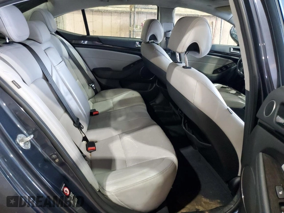 2014 Kia Cadenza Premium with VIN KNALN4D73E5144789, listed as a Copart auction lot 86185304 with 129,962 mi miles and Clean Title. Bid and sale history available at carsss.com. Image 10.