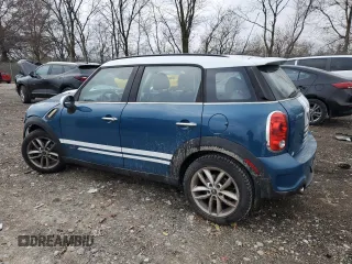 2011 MINI Countryman S with VIN WMWZC5C57BWM10732, listed as a Copart auction lot 83070254 with 117,330 mi miles and Clean Title. Bid and sale history available at DreamBid. Image 2.