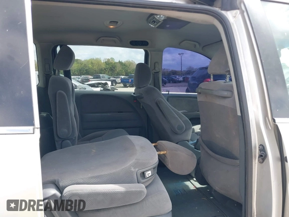 2007 Honda Odyssey LX with VIN 5FNRL38277B507690, listed as a IAAI auction lot 41718540 with 508,172 mi miles. Bid and sale history available at carsss.com. Image 8.