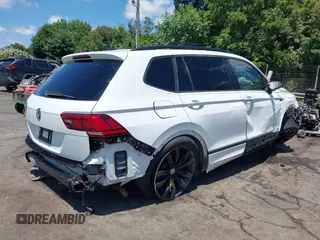 2021 Volkswagen Tiguan SE с VIN 3VV3B7AX7MM098170, выставлен на аукционе IAAI как лот 42531452 с пробегом Не указан миль и . История ставок и продаж доступна на DreamBid. Изображение 4.