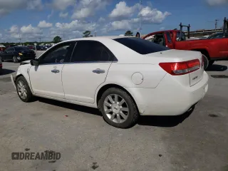 2010 Lincoln MKZ with VIN 3LNHL2GC3AR602314, listed as a Copart auction lot 54420215 with 92,000 mi miles and Salvage Title. Bid and sale history available at carsss.com. Image 2.