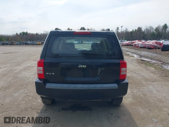 2008 Jeep Patriot Sport with VIN 1J8FF28W78D728568, listed as a IAAI auction lot 42091256 with 166,876 mi miles. Bid and sale history available at carsss.com. Image 15.