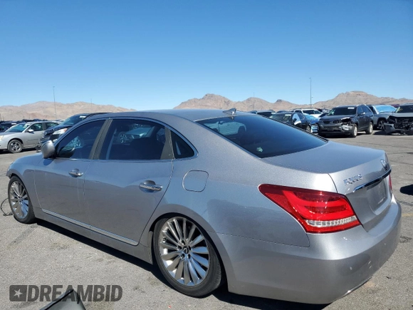 2014 Hyundai Equus Signature with VIN KMHGH4JHXEU076582, listed as a Copart auction lot 47231705 with 46,347 mi miles and Salvage Title. Bid and sale history available at DreamBid. Image 2.