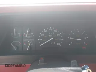 1990 Ford Ranger z VIN 1FTCR14T2LPB21654, wystawiony jako IAAI lot #42270150 z przebiegiem 92 465 mil mil oraz . Historia ofert i sprzedaży dostępna na DreamBid. Obrazek 7.