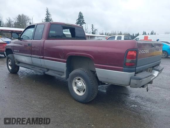 2000 Dodge 2500 z VIN 1B7KF23W9YJ131145, wystawiony jako IAAI lot #41928166 z przebiegiem 334 862 mil mil oraz . Historia ofert i sprzedaży dostępna na DreamBid. Obrazek 3.